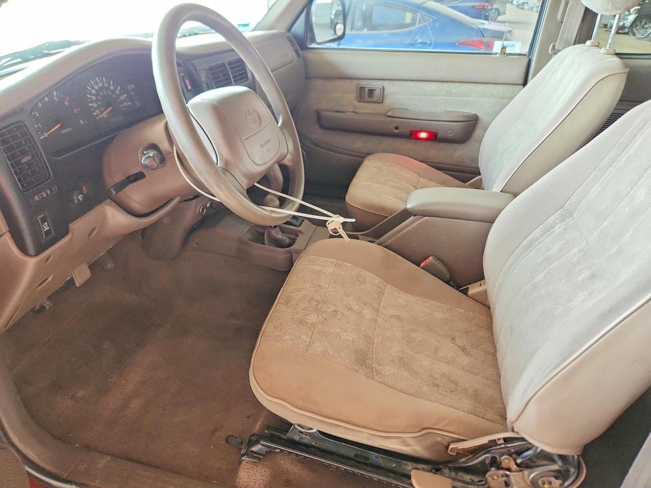 2000 Toyota Tacoma Xtracab - Фото 7