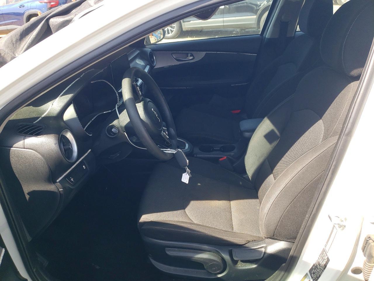 2024 Kia Forte Lx - Фото 7