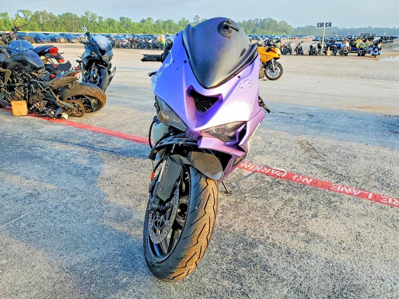 2024 Kawasaki Zx636 K - Фото 2
