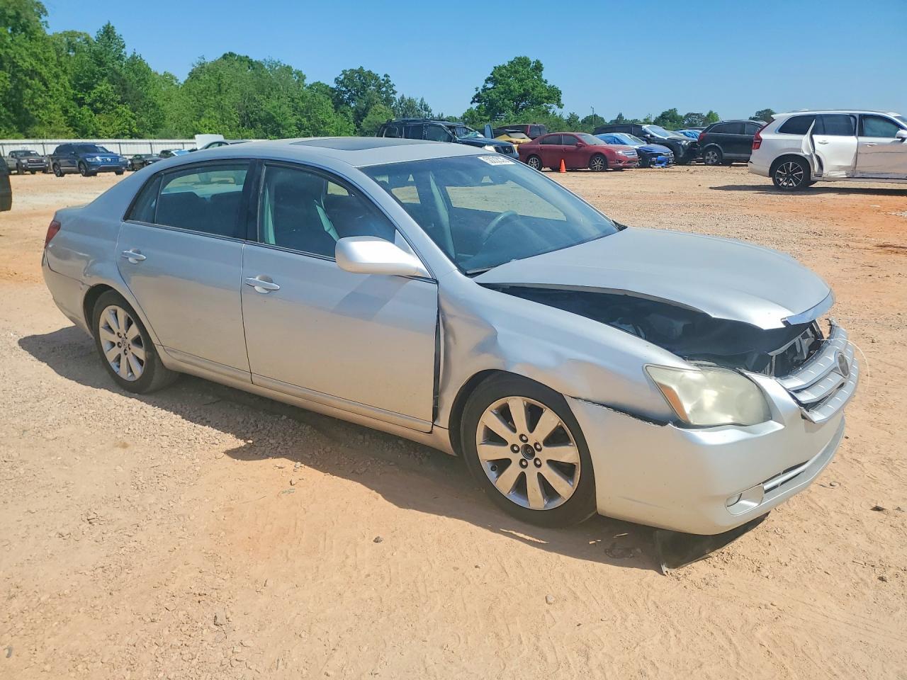 2006 Toyota Avalon Xls - Image 4