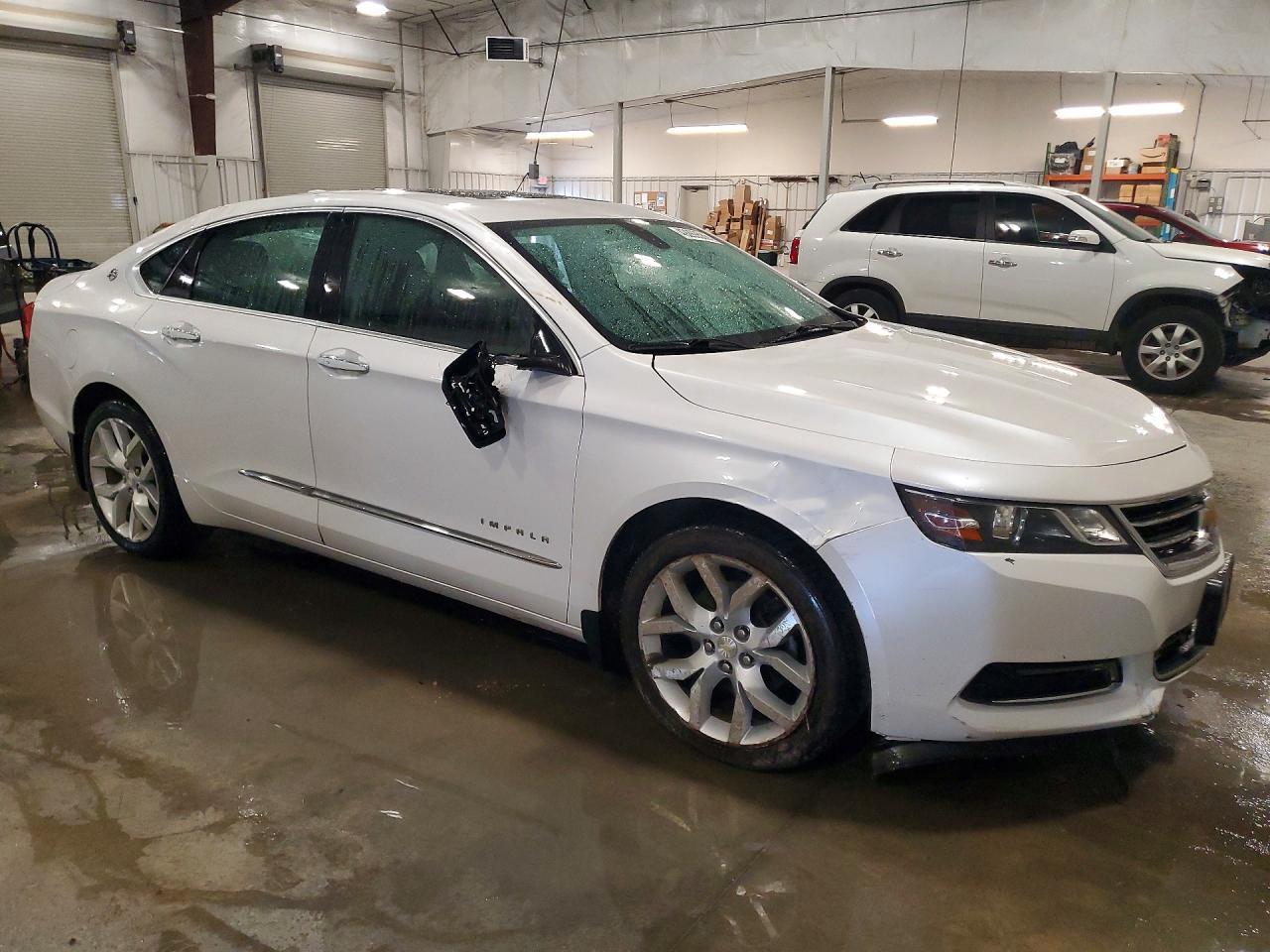 2018 Chevrolet Impala Premier - Фото 4