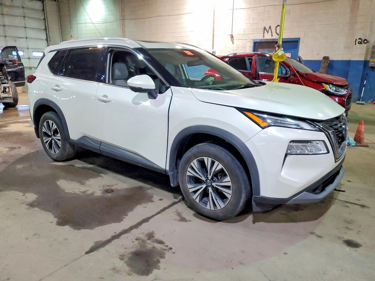 2021 Nissan Rogue Sv - Image 4