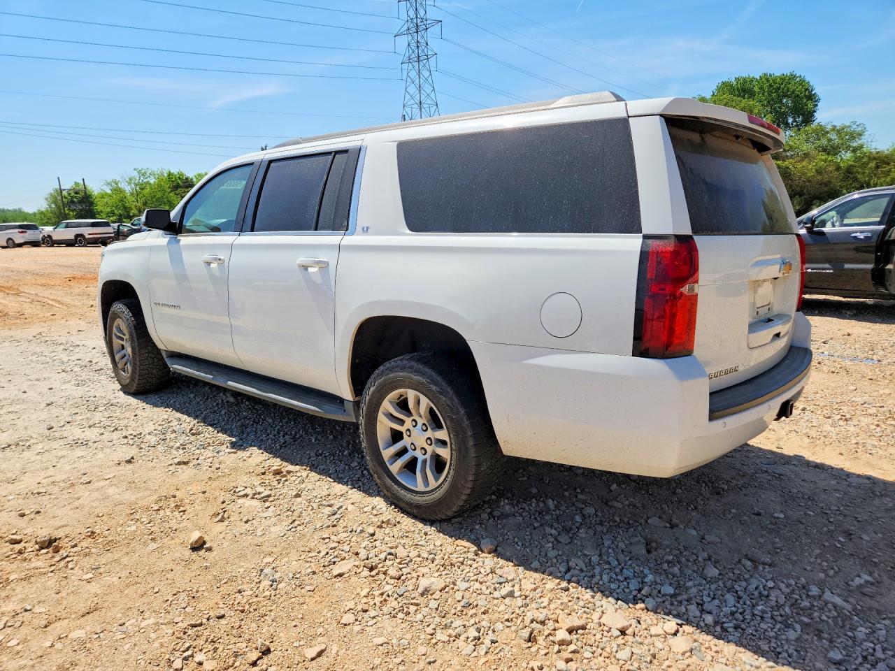 2018 Chevrolet Suburban K1500 Lt - Фото 2