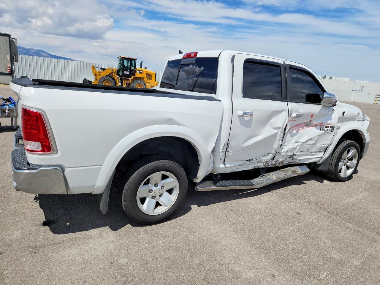 2014 Ram 1500 Laramie - Image 3