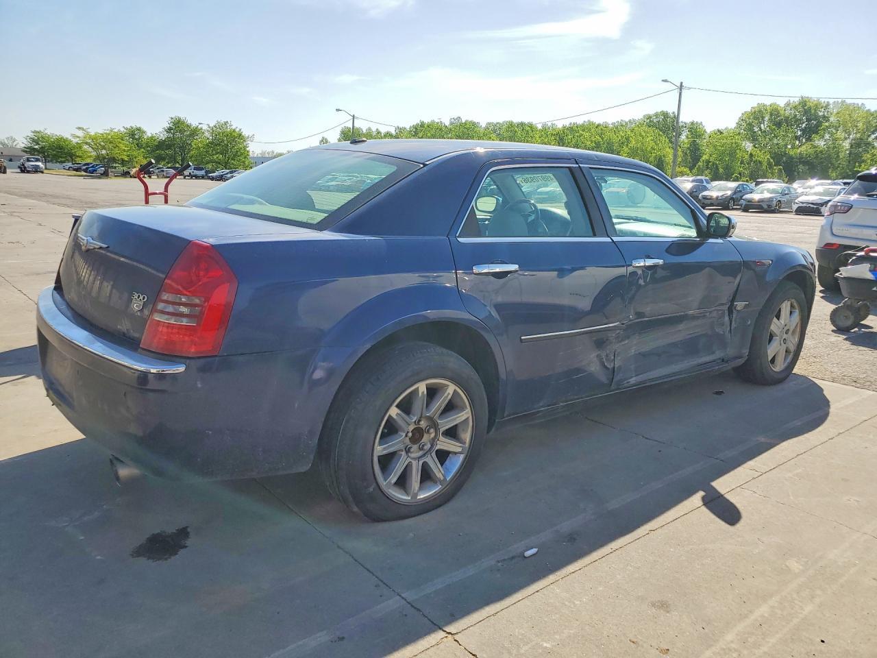 2006 Chrysler 300C - Фото 3