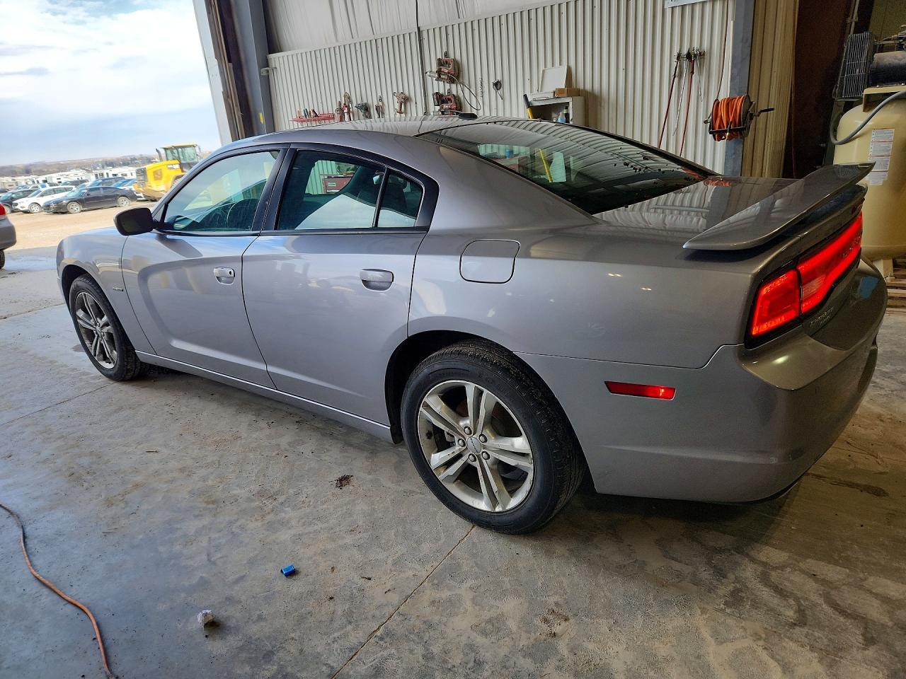 2014 Dodge Charger R - Фото 2
