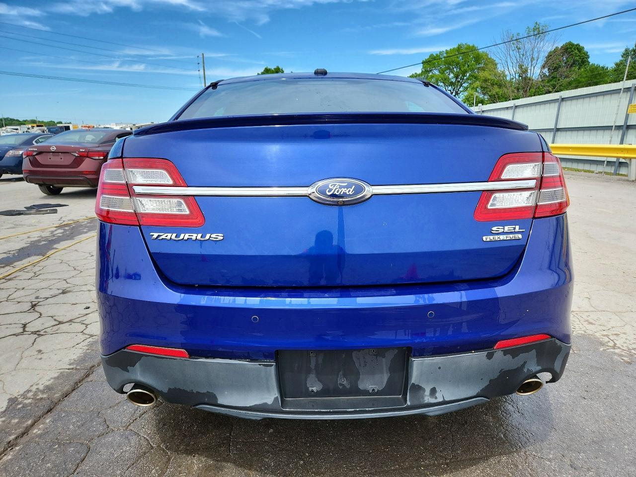 2015 Ford Taurus Sel - Фото 6