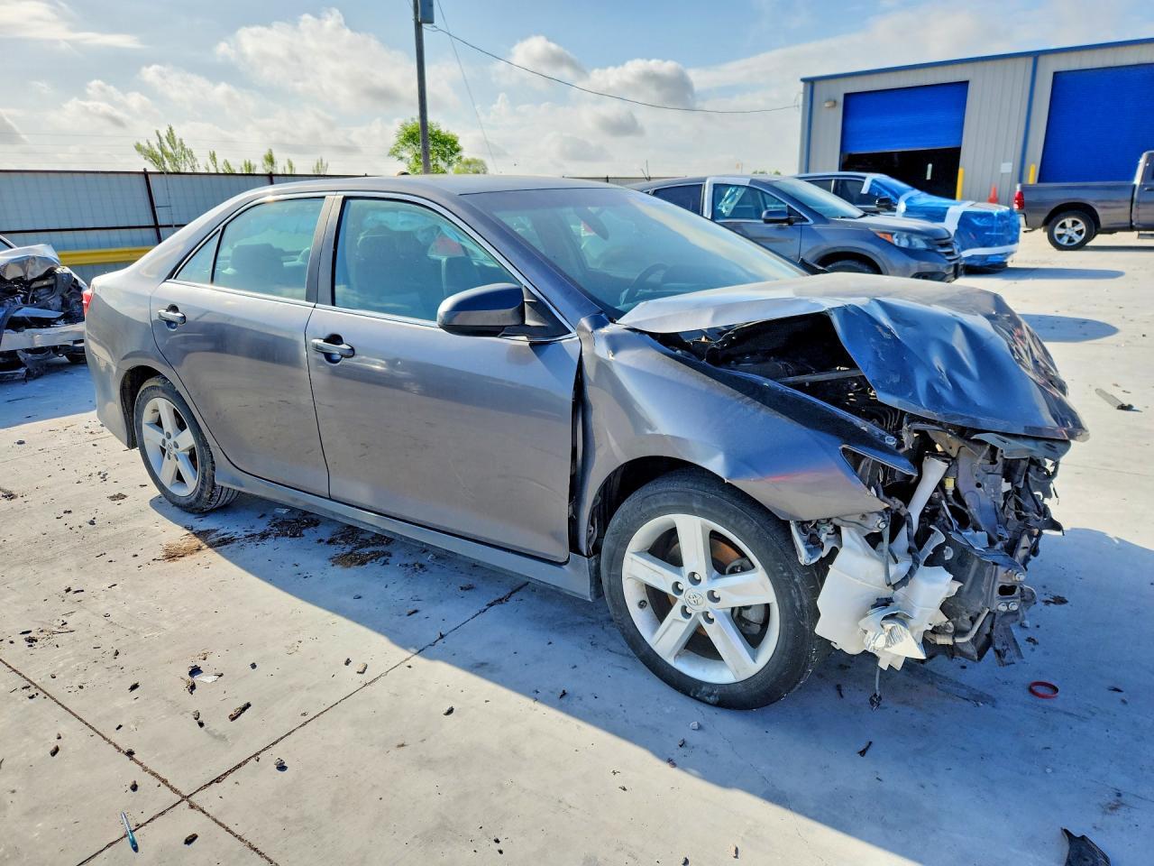 2013 Toyota Camry Se - Фото 4