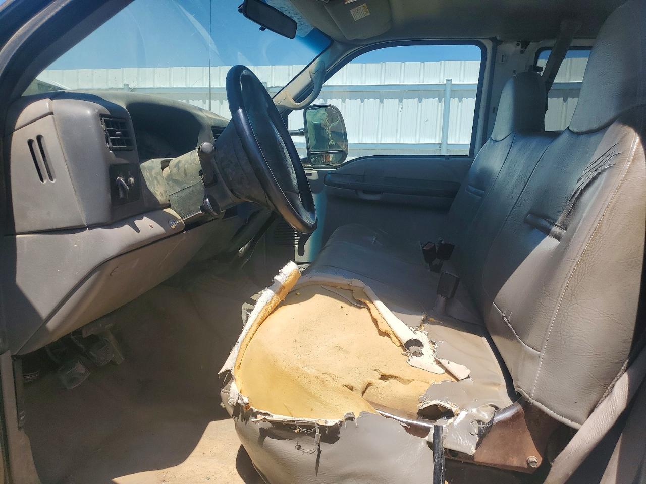 2000 Ford F350 Super Duty - Image 7