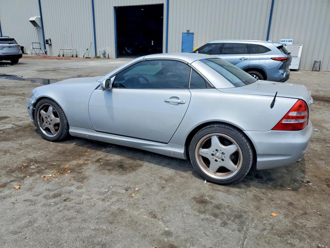 2001 Mercedes-Benz Slk 230 Kompressor - Фото 2