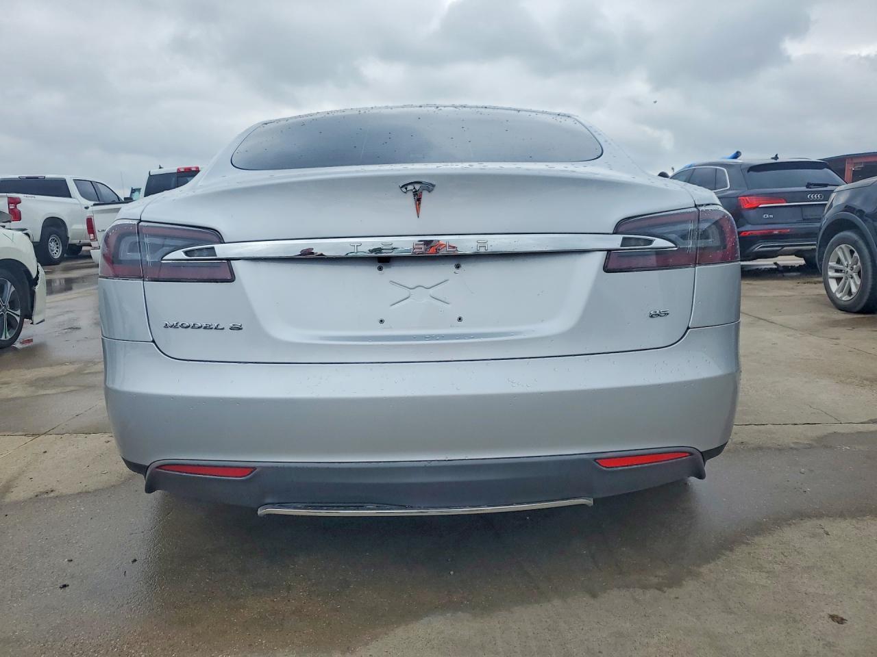 2013 Tesla Model S - Image 6