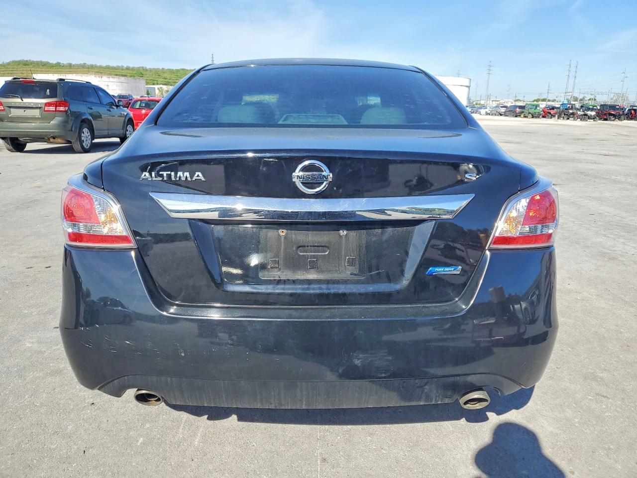 2015 Nissan Altima 2.5 S - Фото 6