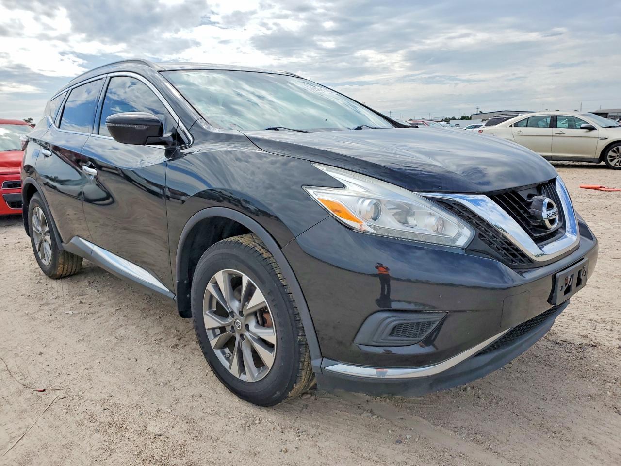 2016 Nissan Murano S - Image 4
