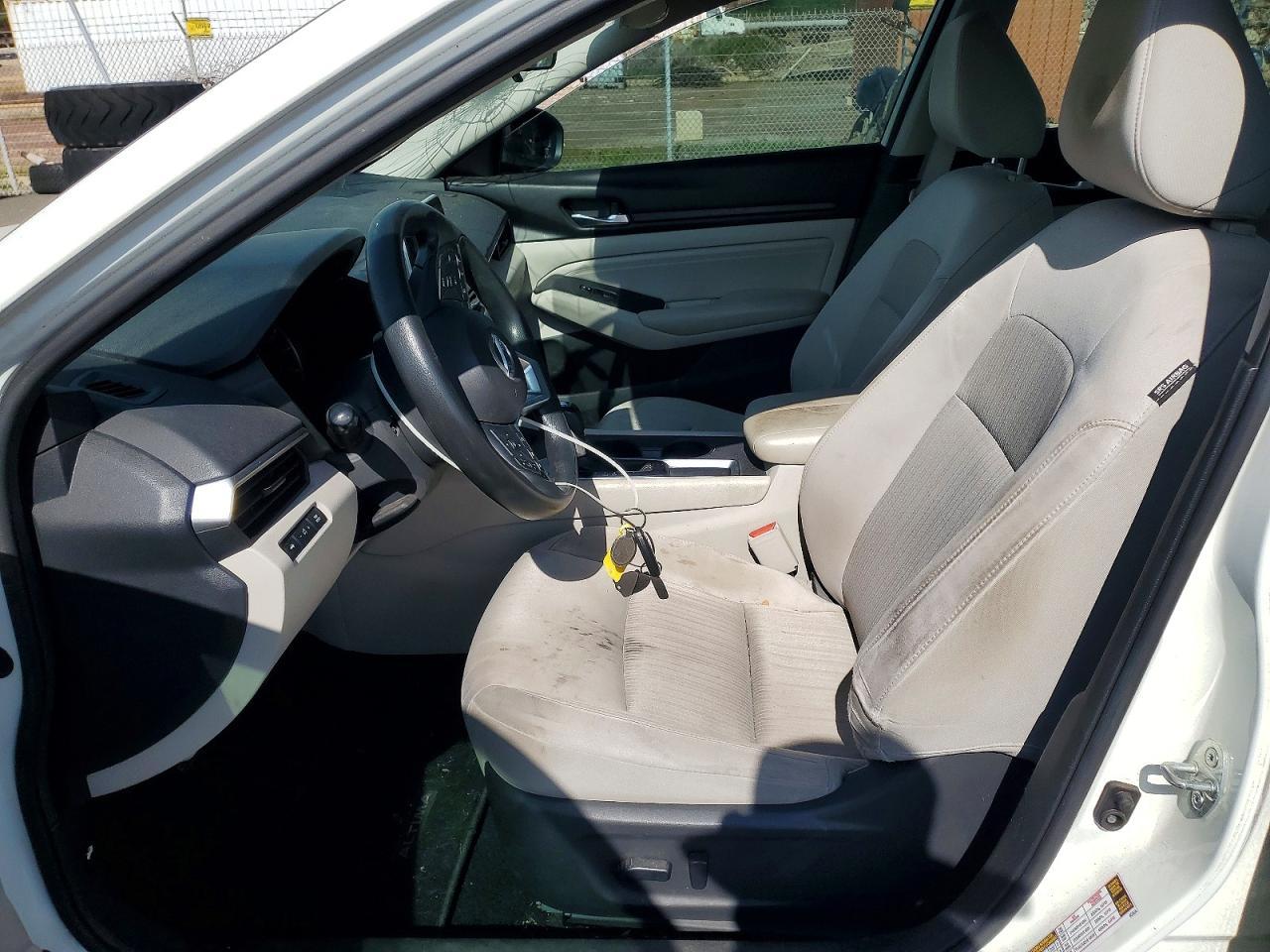 2019 Nissan Altima S - Фото 7