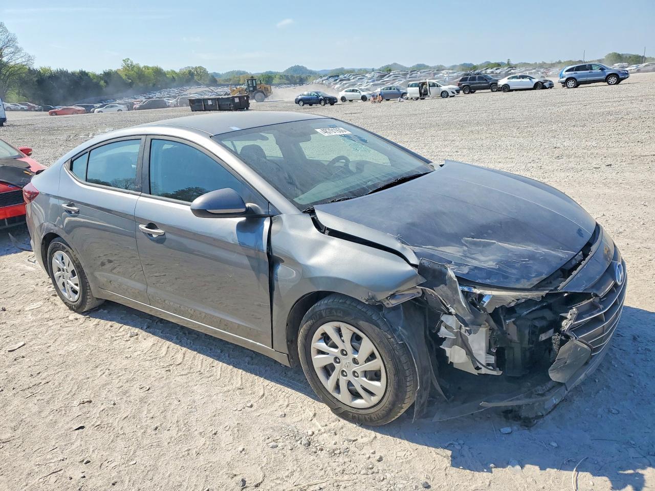 2019 Hyundai Elantra Se - Image 4
