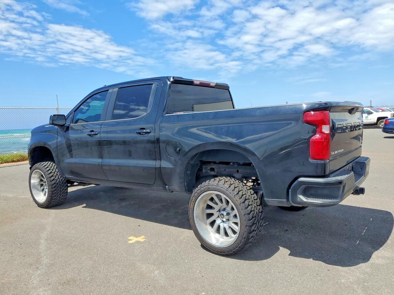 2019 Chevrolet Silverado C1500 Rst - Фото 2