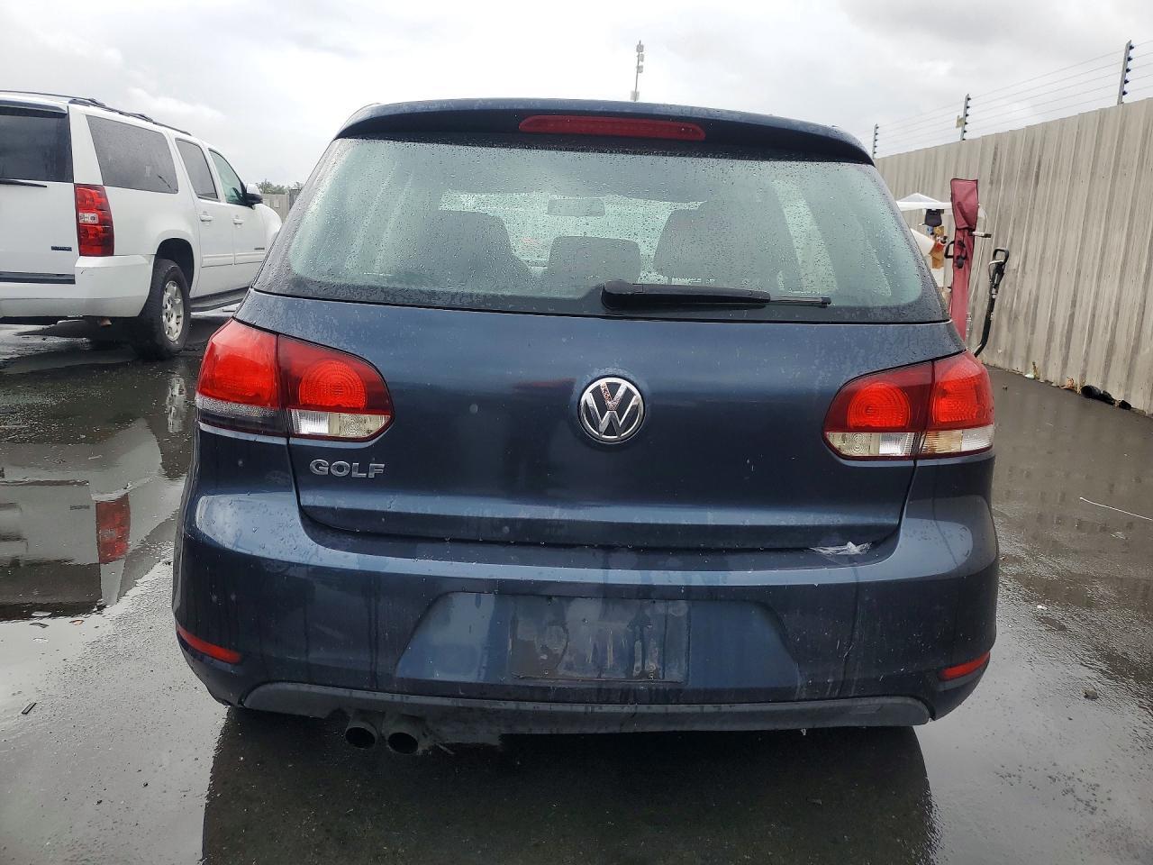 2013 Volkswagen Golf - Image 6