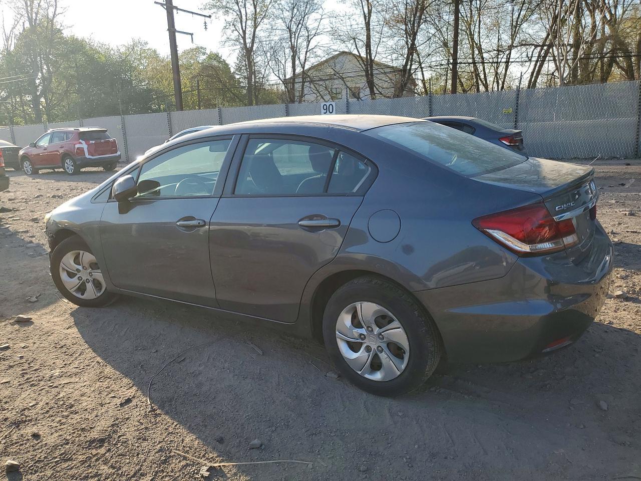2013 Honda Civic Lx - Фото 2
