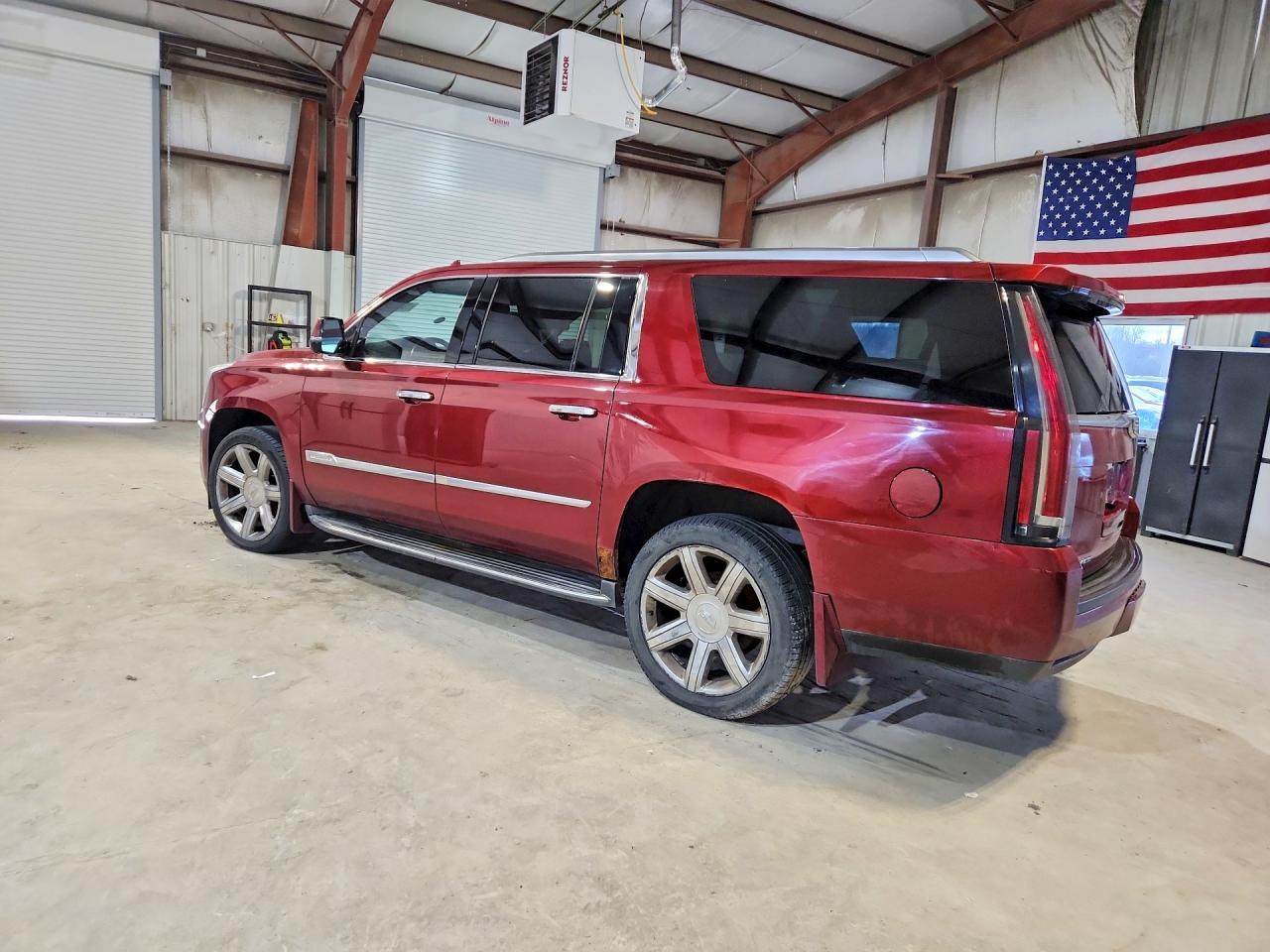 2017 Cadillac Escalade Esv Luxury - Фото 2
