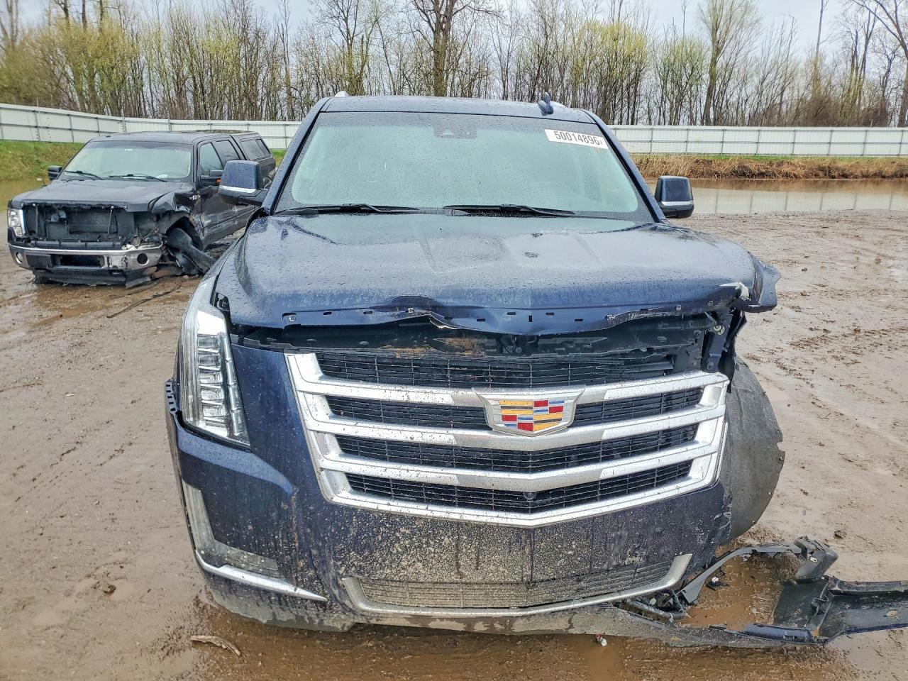 2019 Cadillac Escalade Esv Luxury - Image 5