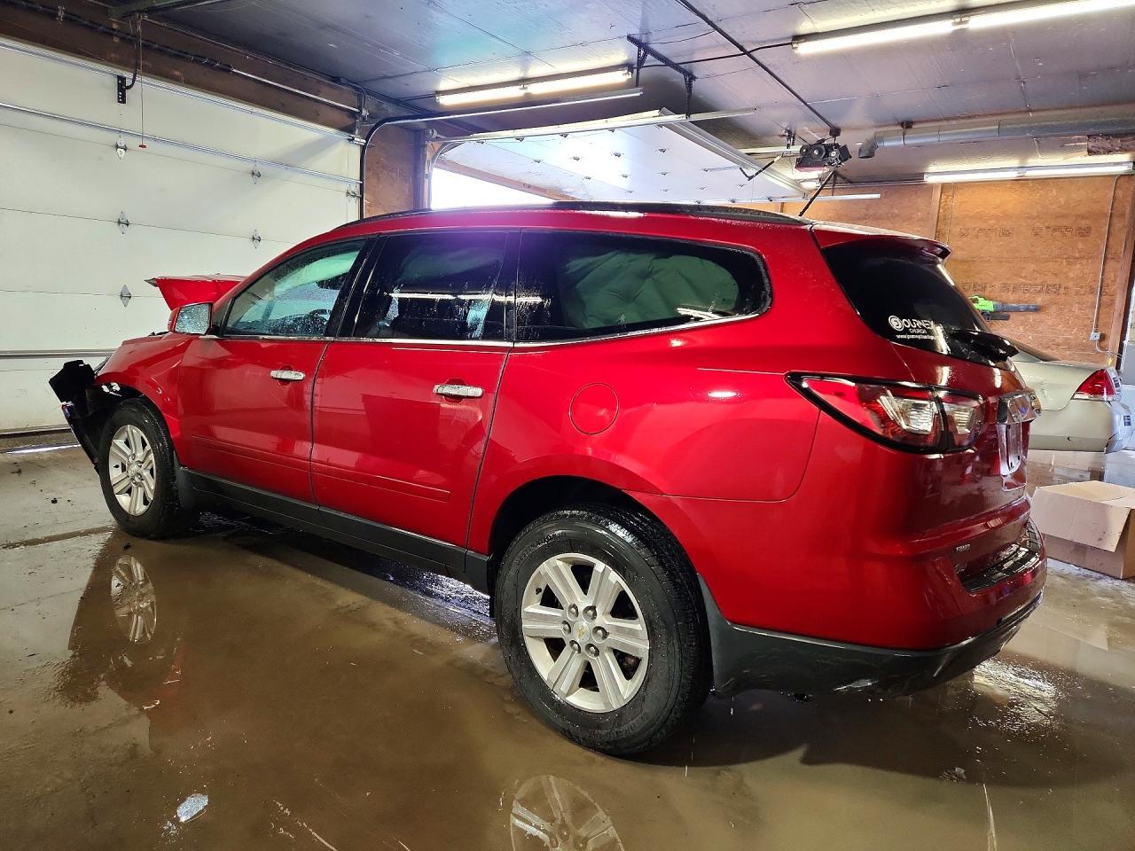 2013 Chevrolet Traverse Lt - Фото 2