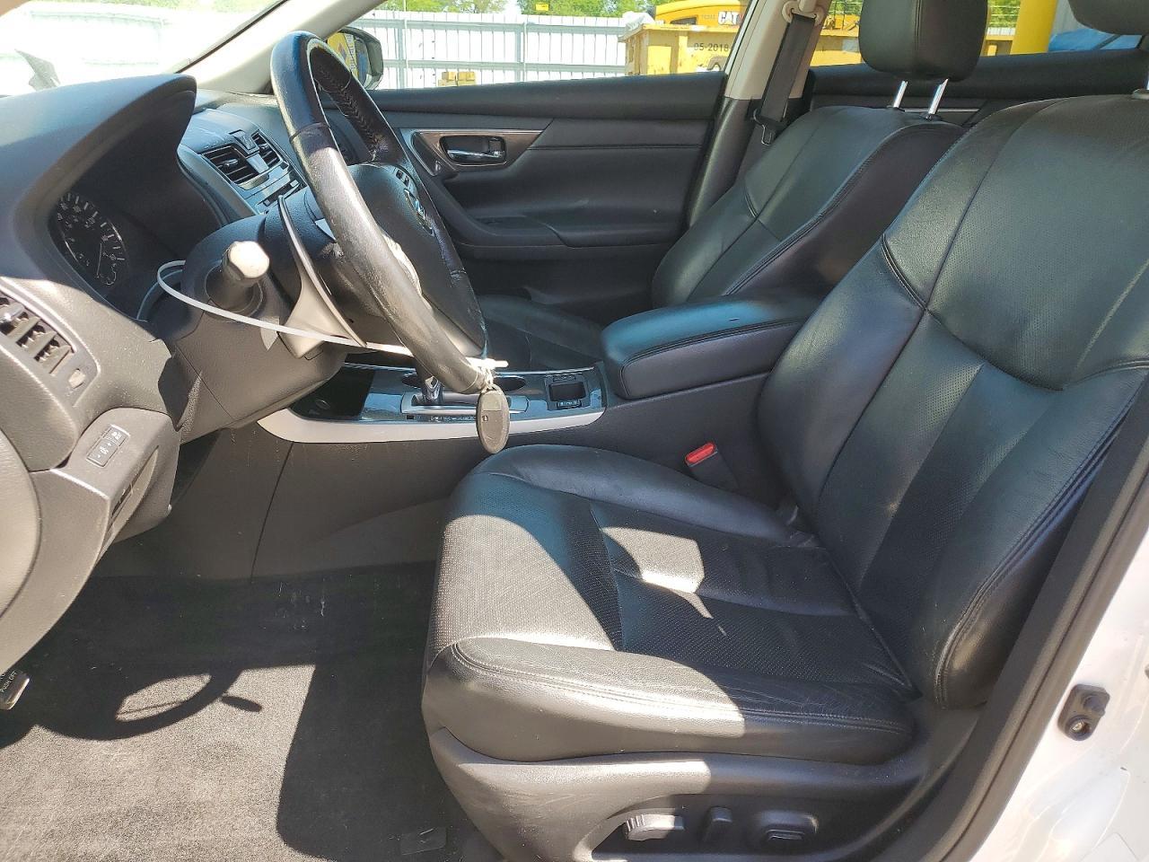 2013 Nissan Altima 3.5 S - Image 7
