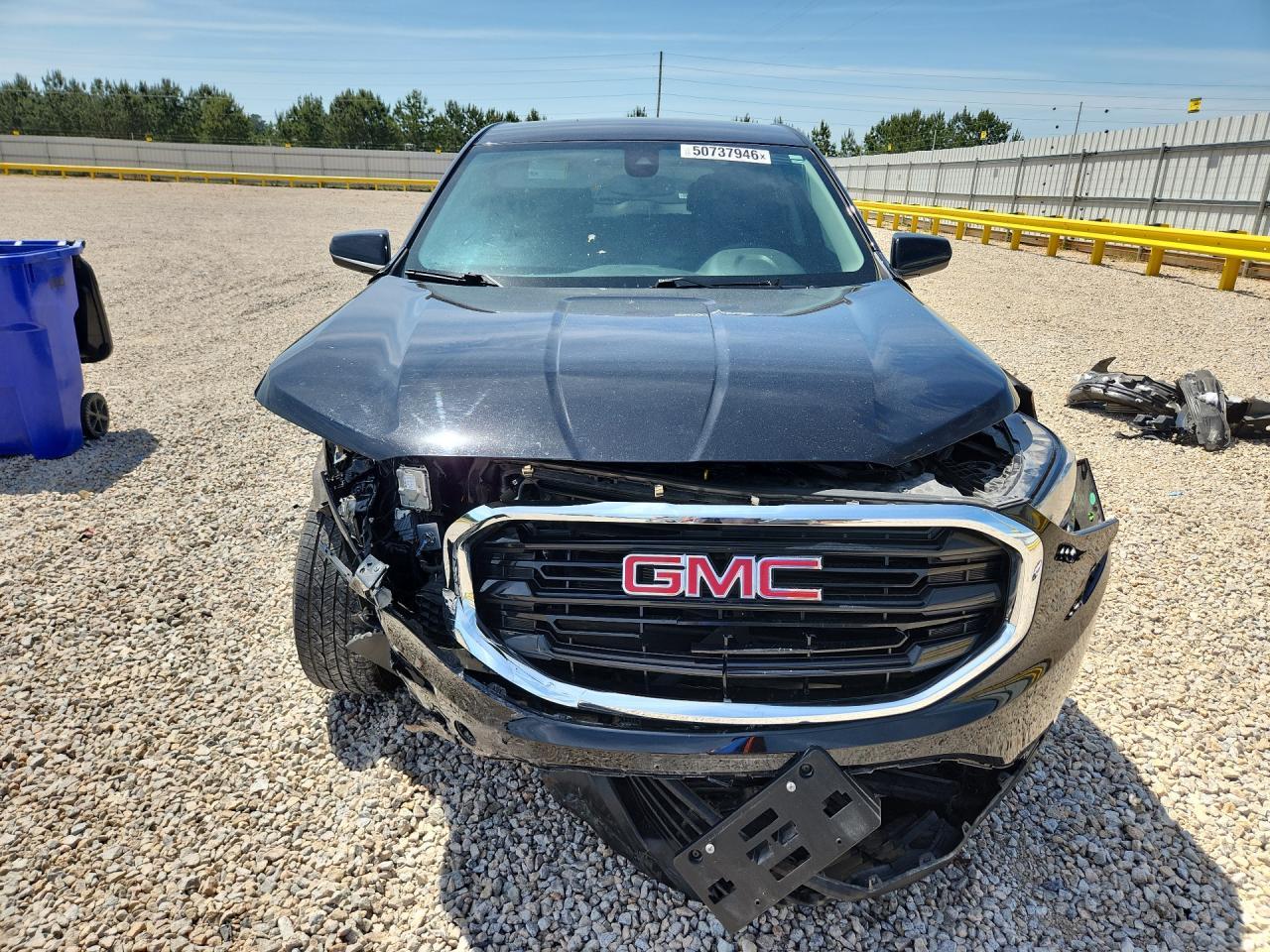 2020 GMC Terrain - Image 5