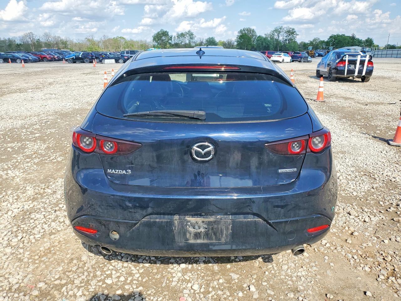 2019 Mazda 3 Preferred Plus - Image 6