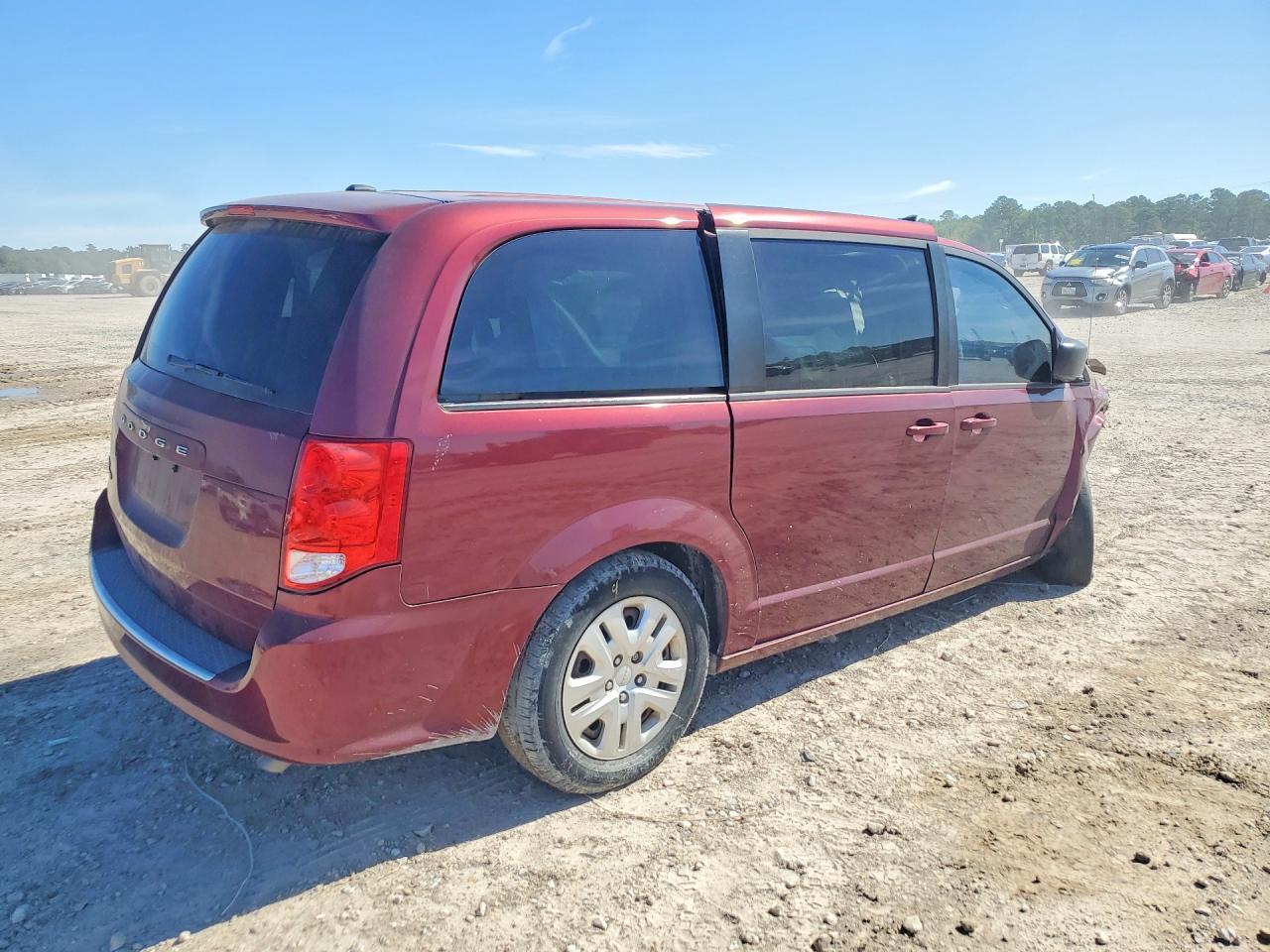 2018 Dodge Grand Caravan Se - Фото 3