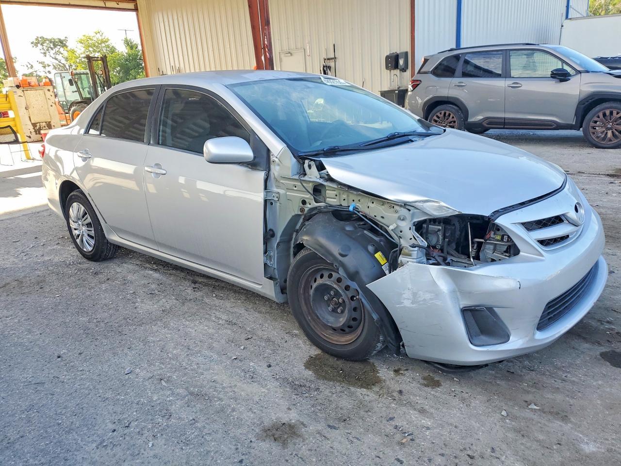 2011 Toyota Corolla Le - Фото 4
