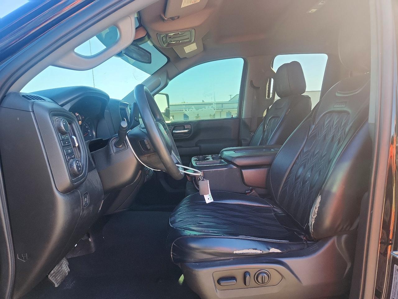 2022 Chevrolet Silverado K2500 Custom - Фото 7