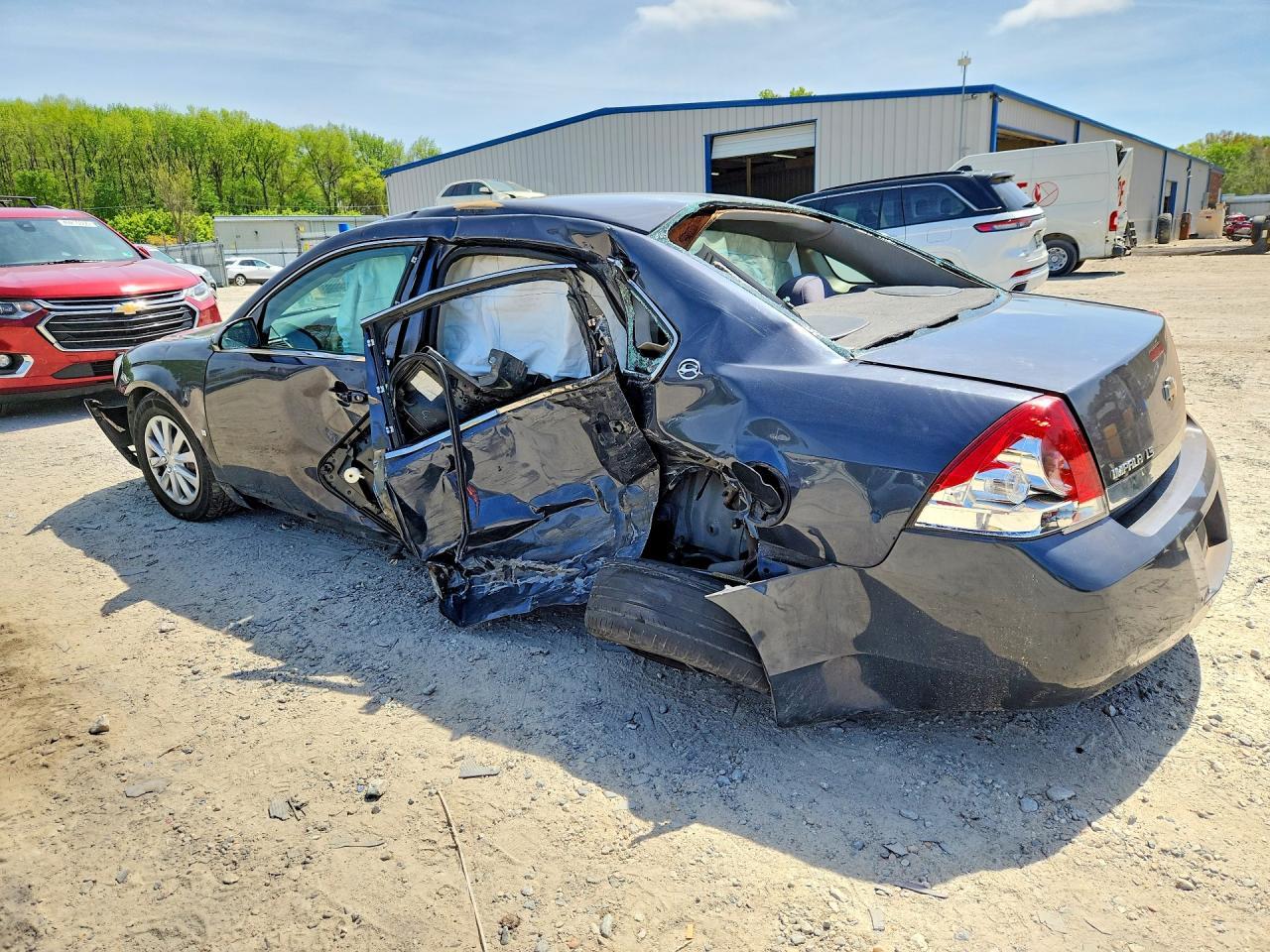 2008 Chevrolet Impala Ls - Фото 2