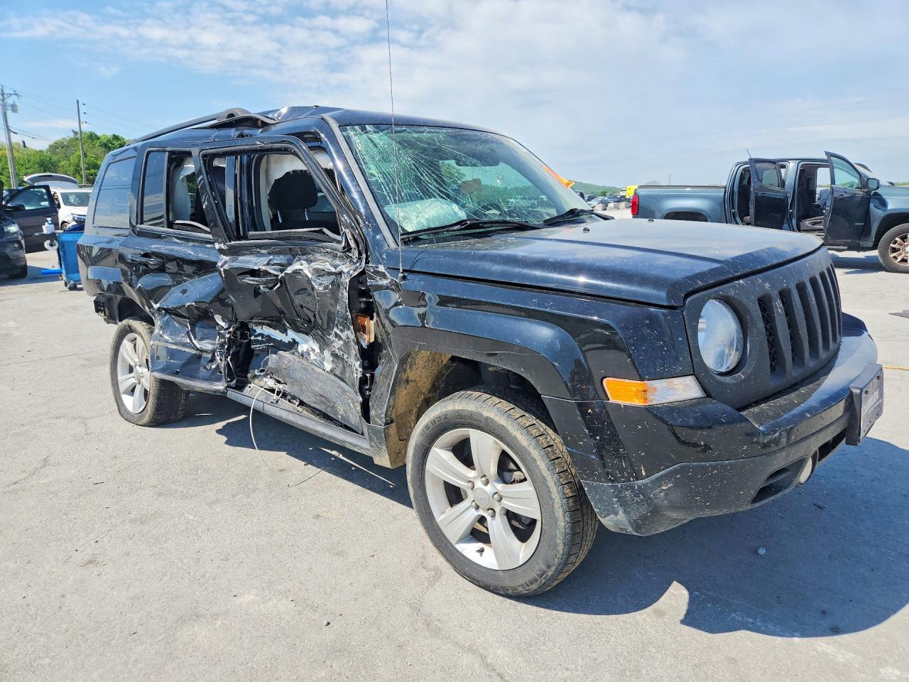 2014 Jeep Patriot Latitude - Фото 4