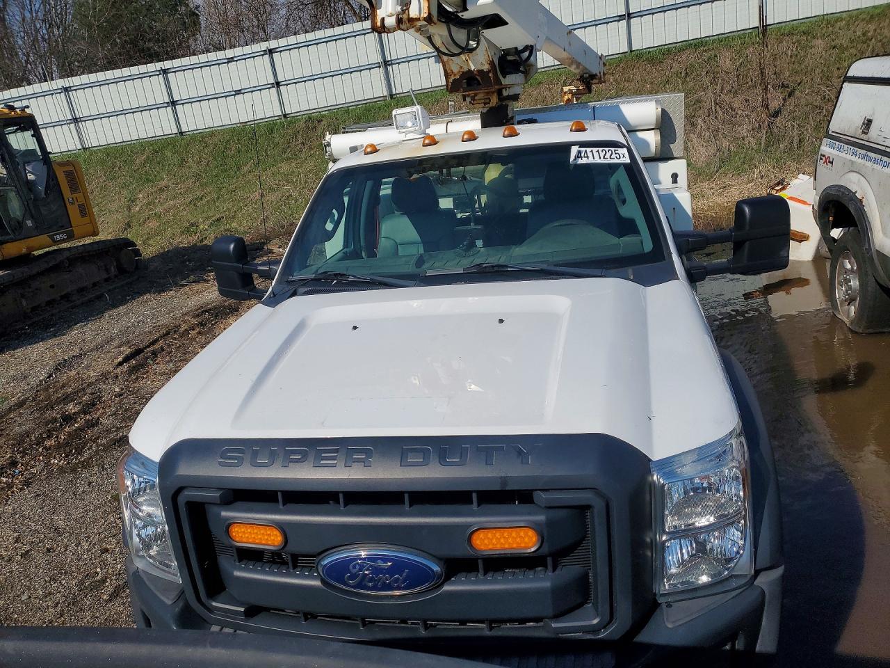 2015 Ford F450 Super Duty - Image 5
