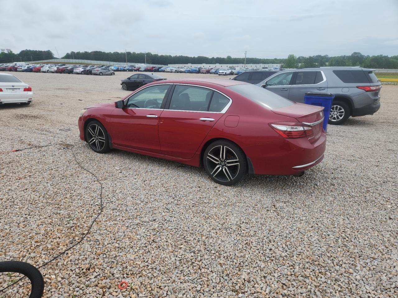 2017 Honda Accord Sport Special Edition - Image 2