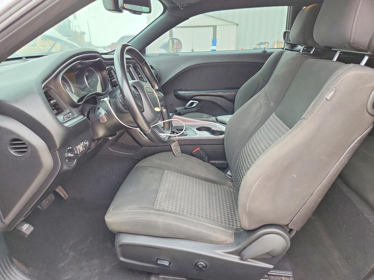 2019 Dodge Challenger Sxt - Image 7