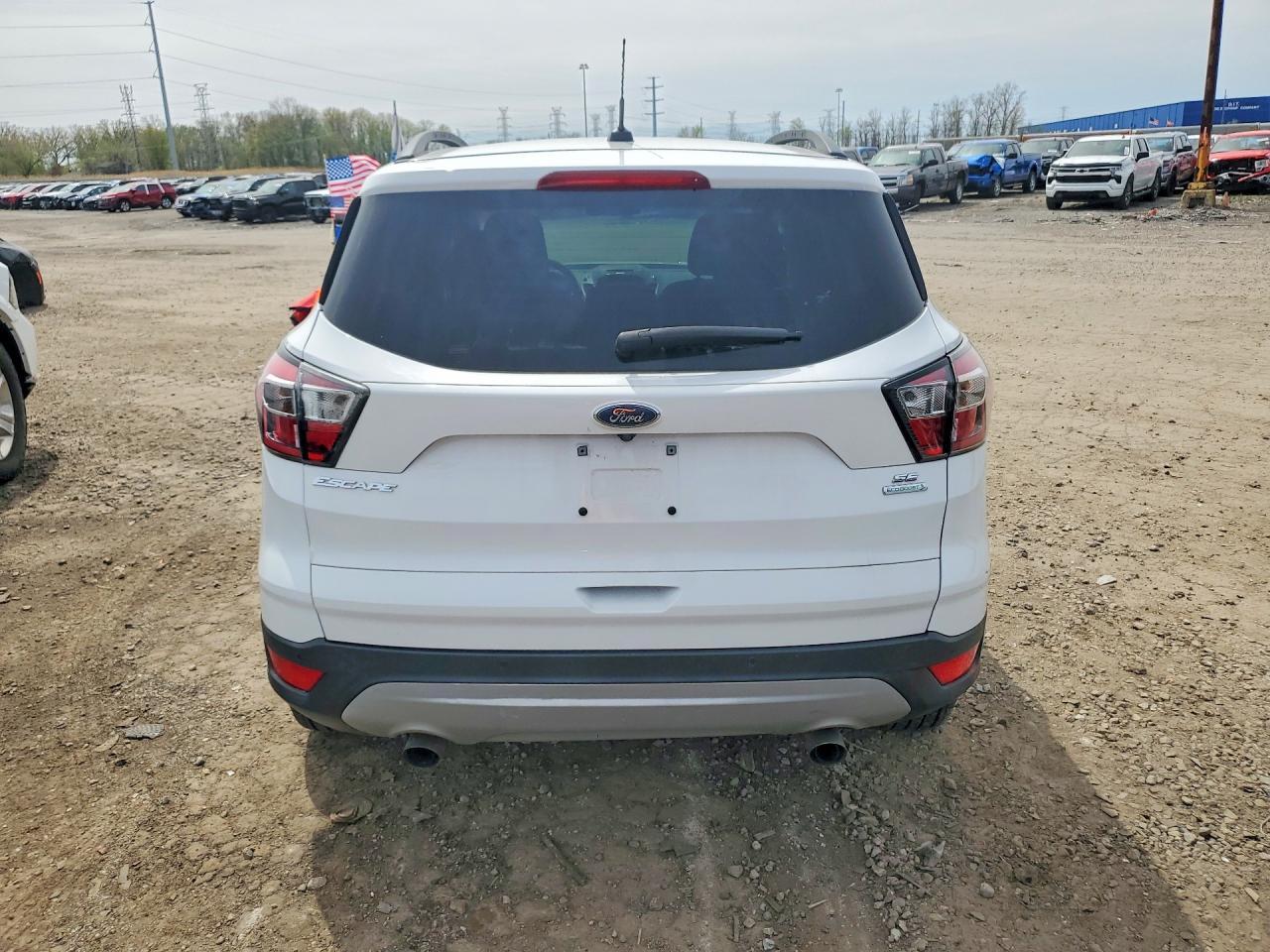 2017 Ford Escape Se - Фото 6