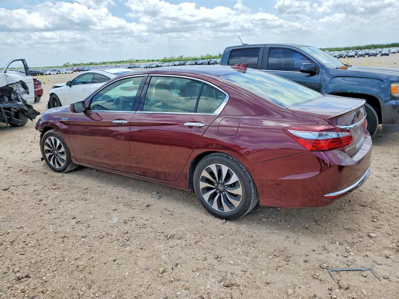 2017 Honda Accord Hybrid Exl - Фото 2