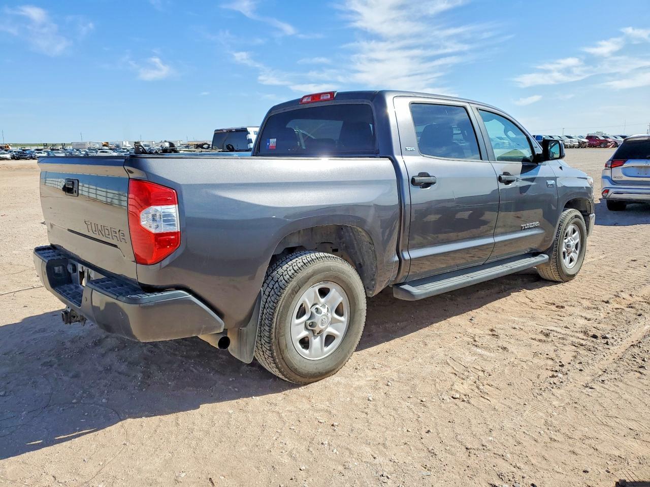 2018 Toyota Tundra Crewmax Sr5 - Фото 3