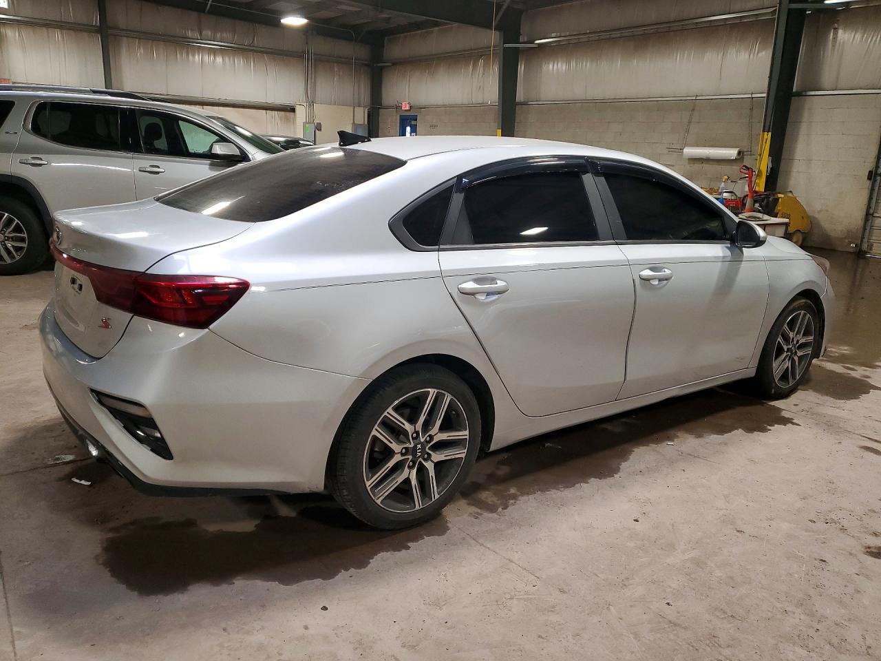 2019 Kia Forte S - Image 3