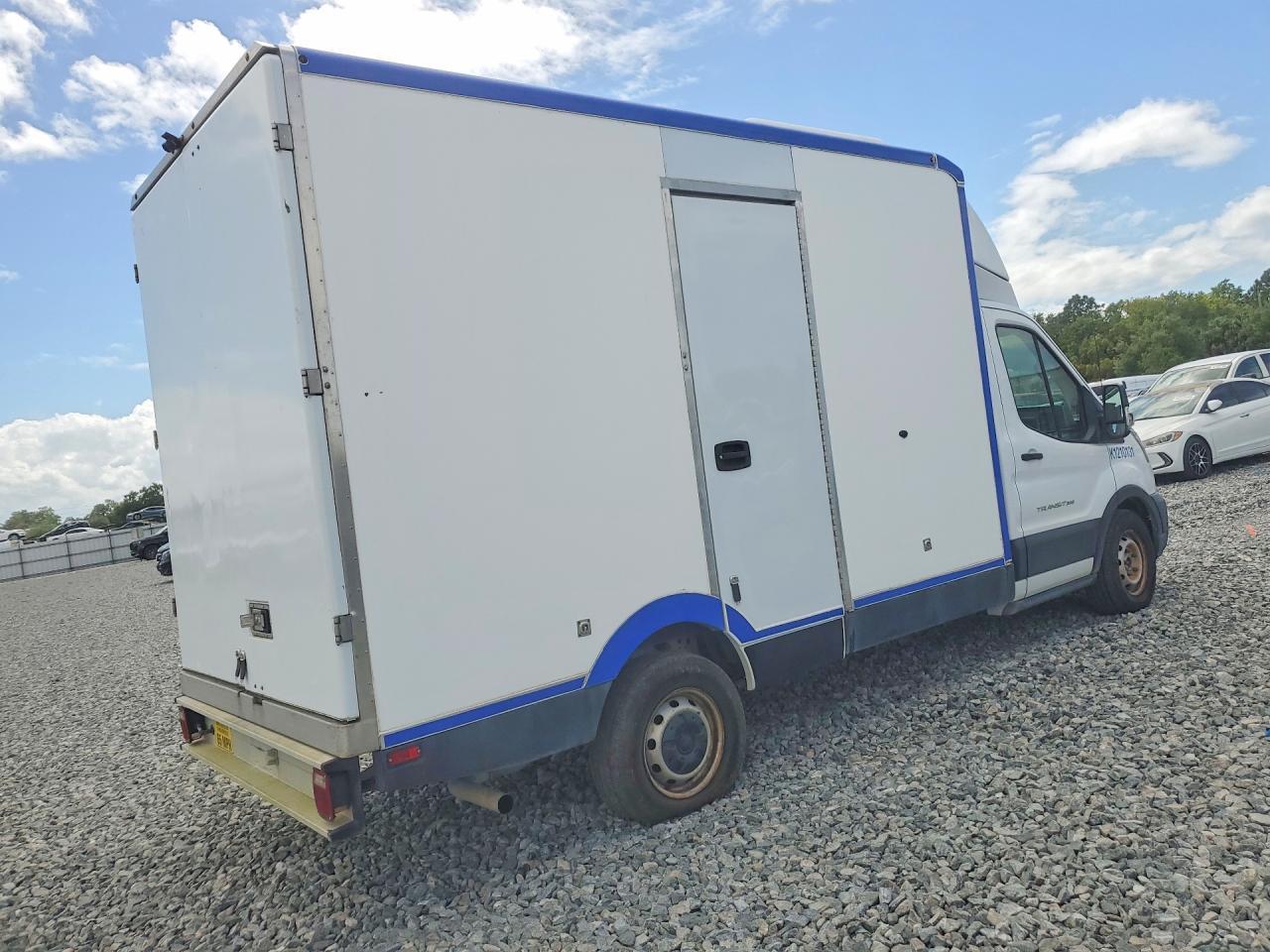 2021 Ford Transit Delivery Truck - Image 3