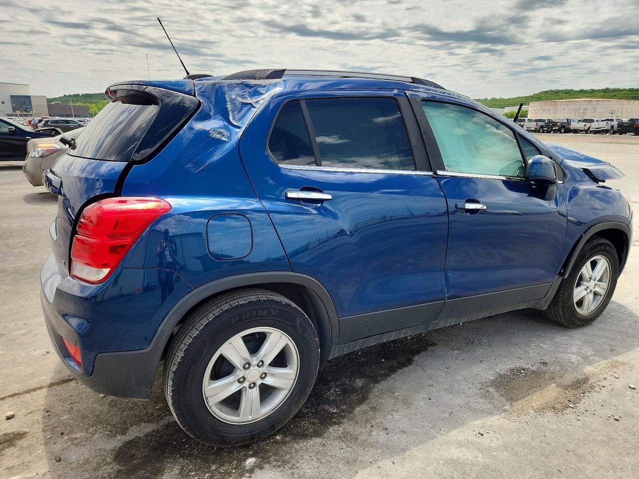 2019 Chevrolet Trax 1Lt - Image 3