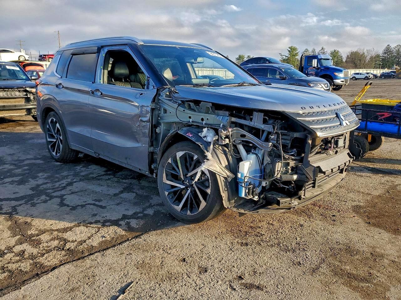 2022 Mitsubishi Outlander Sel - Фото 4