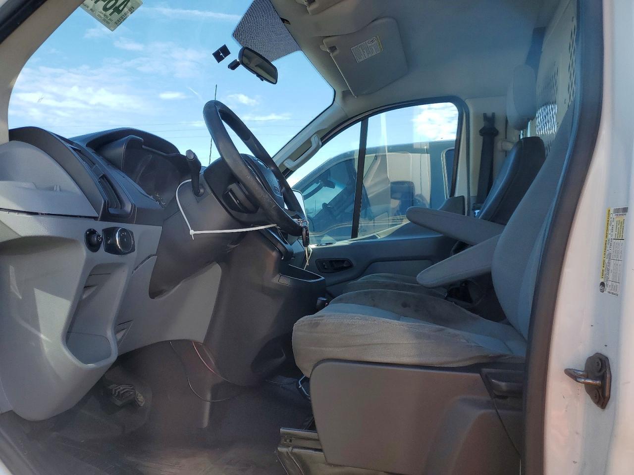 2015 Ford Transit T-250 - Image 7