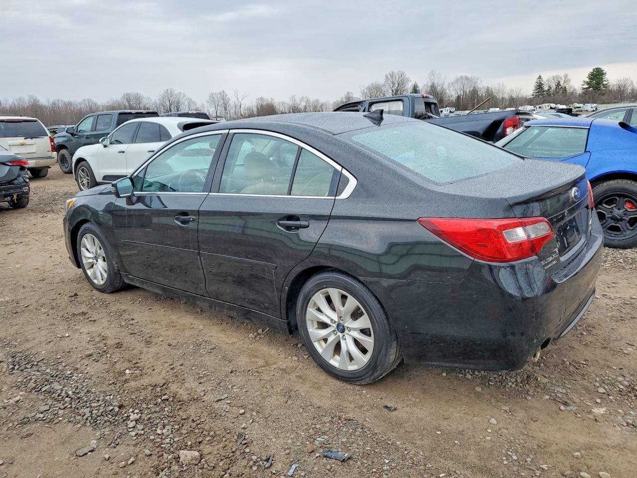 2016 Subaru Legacy 3.6R Limited - Фото 2