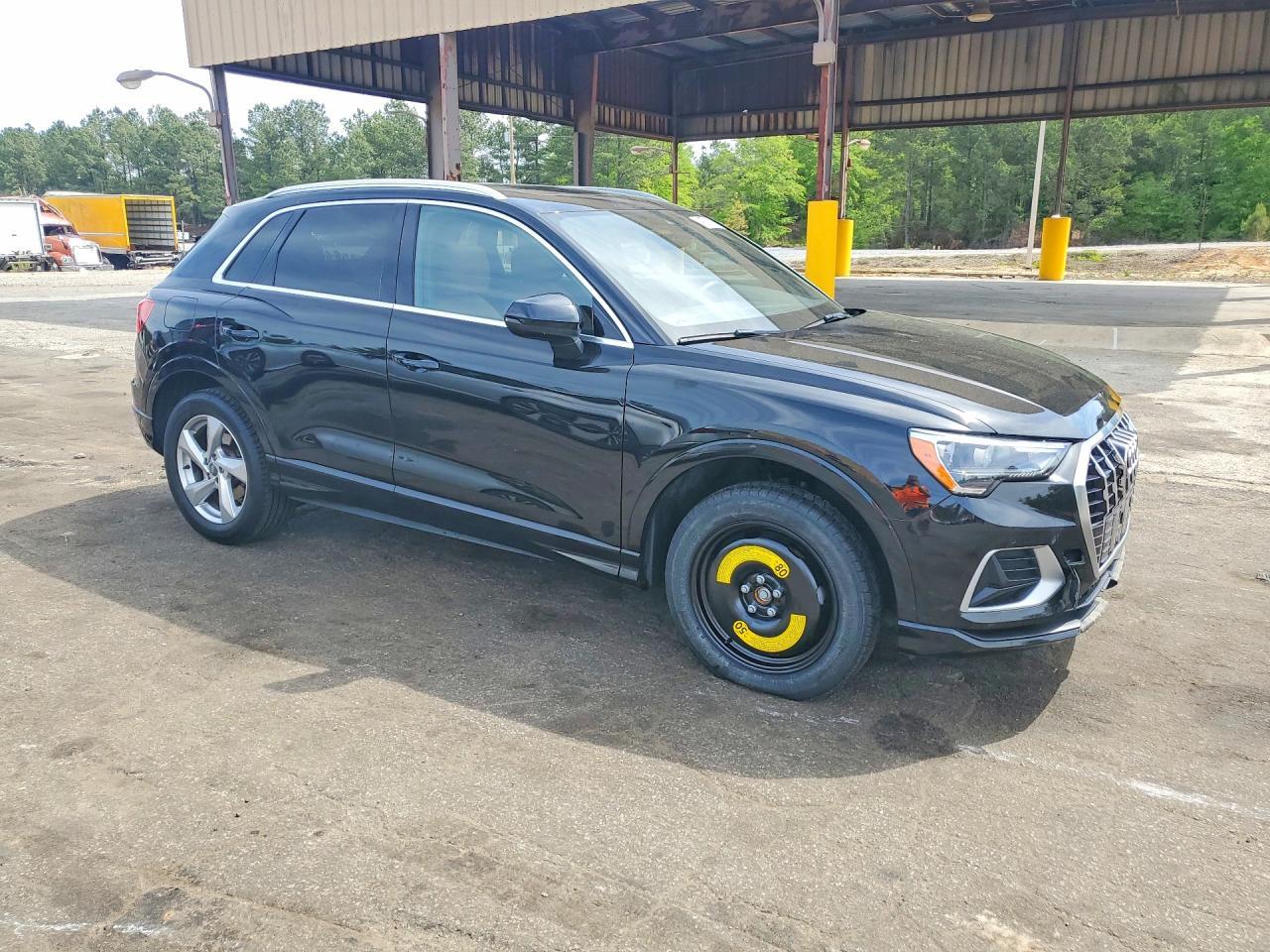 2020 Audi Q3 Premium - Image 4