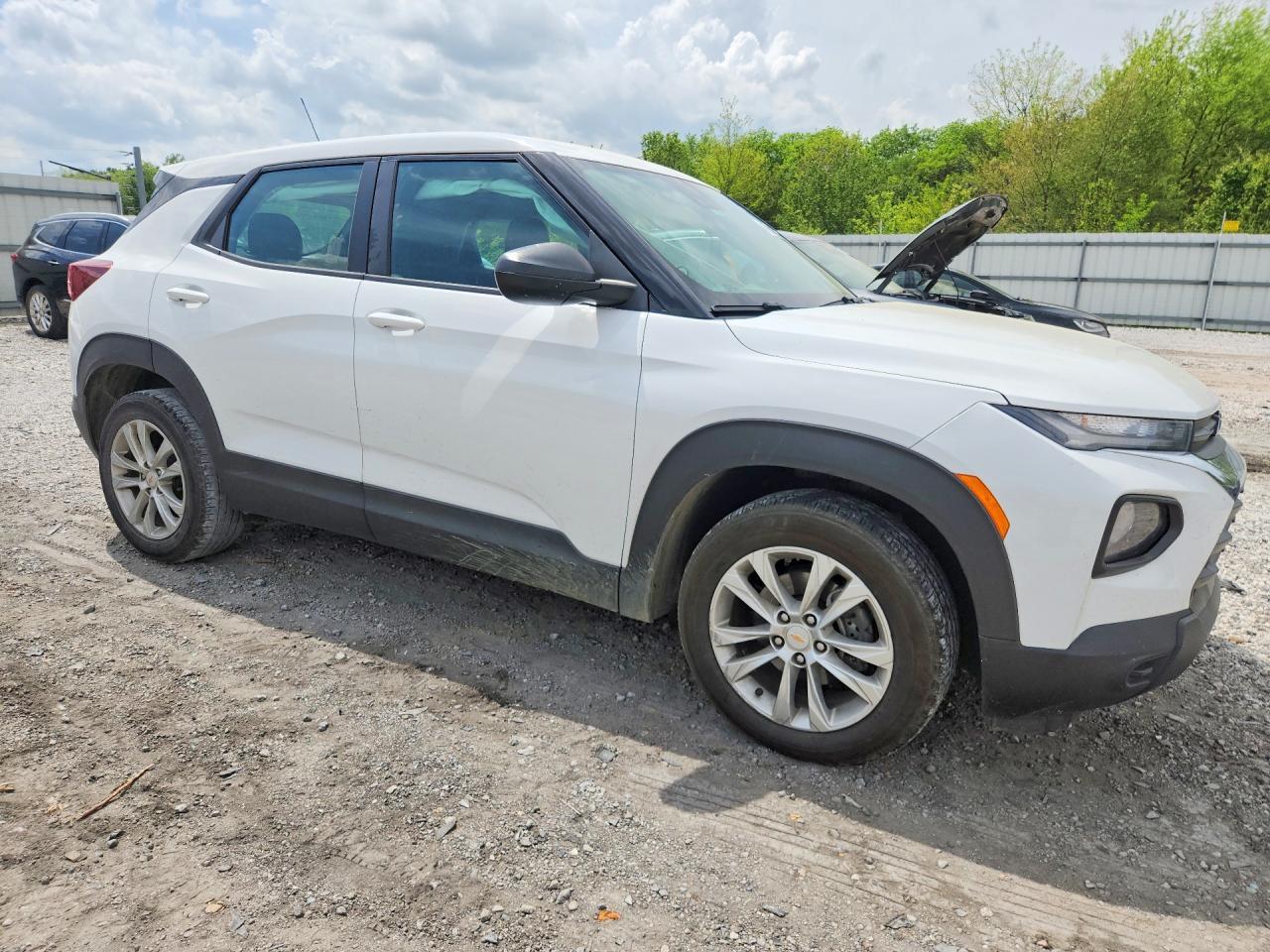 2022 Chevrolet Trailblazer Ls - Фото 4