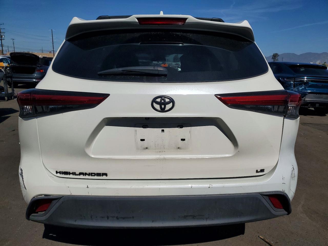 2021 Toyota Highlander L - Фото 6