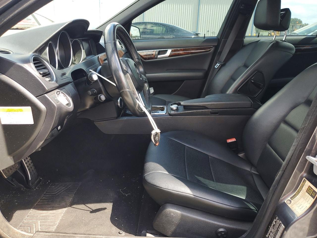 2013 Mercedes-Benz C 250 - Фото 7