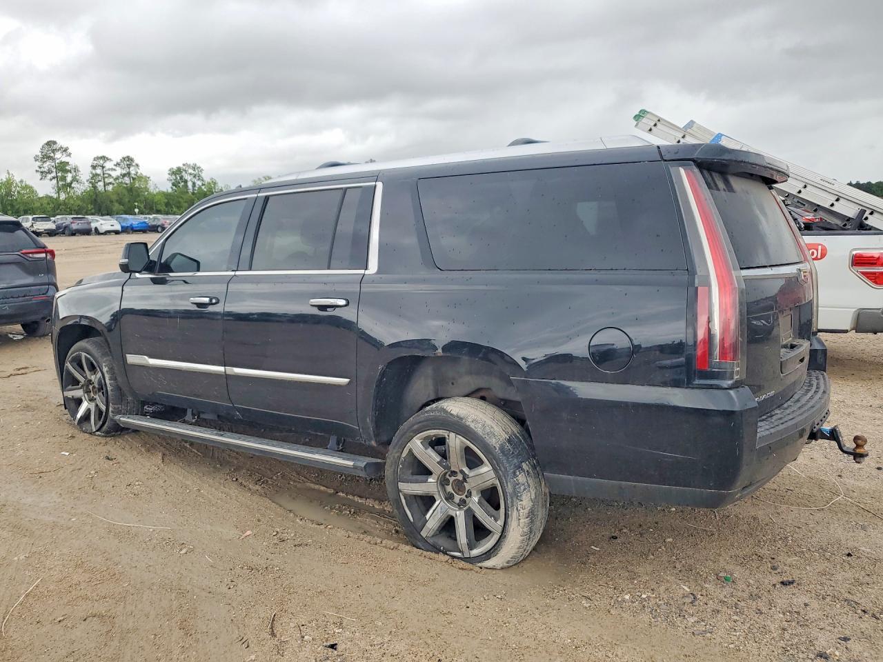 2015 Cadillac Escalade Esv Premium - Фото 2